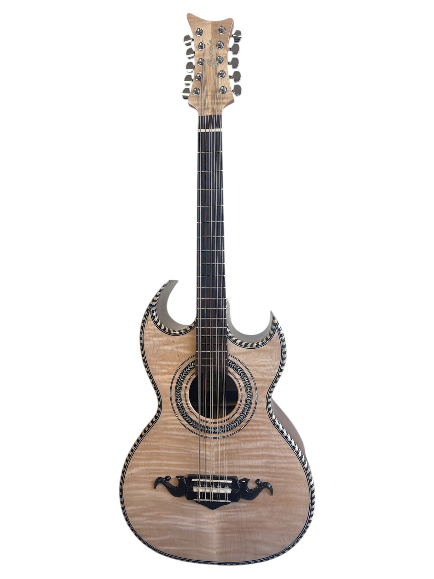 Bajo Quintos Garcia